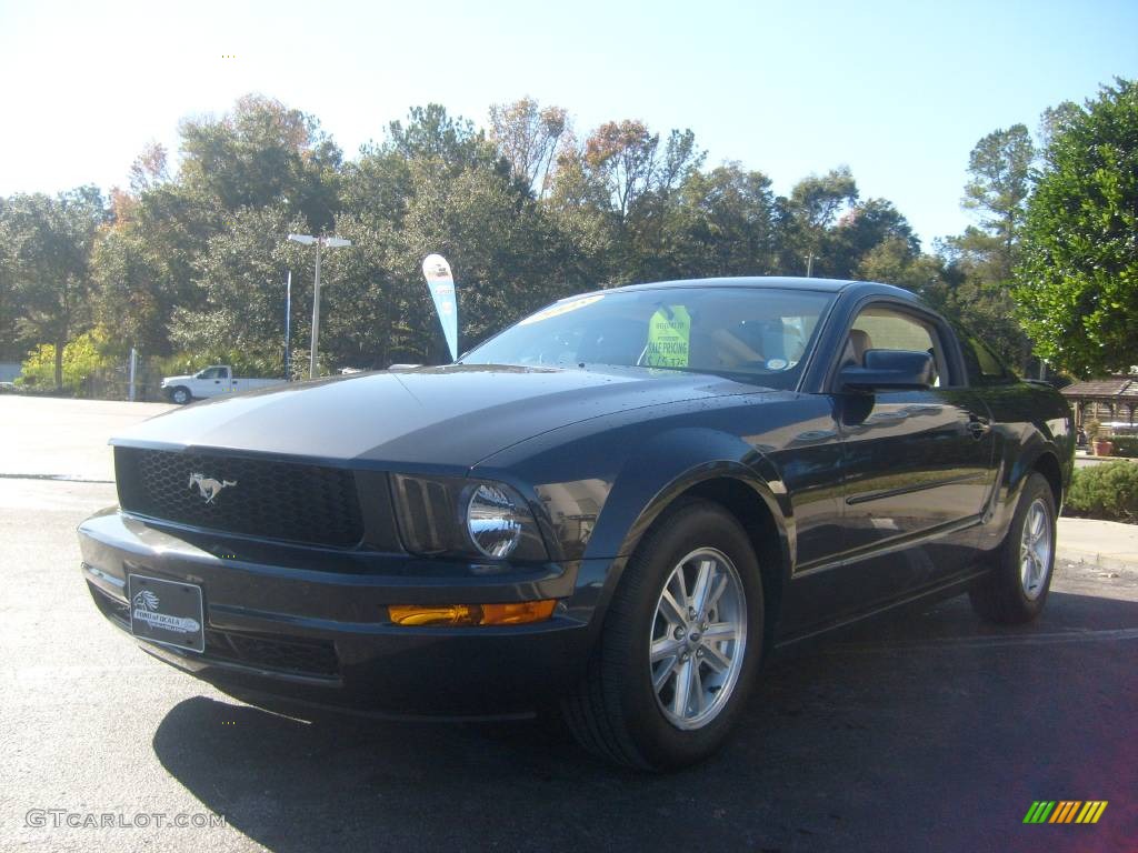 2008 Mustang V6 Premium Coupe - Alloy Metallic / Light Graphite photo #7