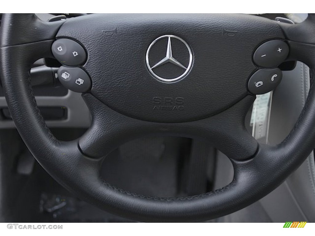 2007 Mercedes-Benz CLS 550 Ash Grey Steering Wheel Photo #86710146