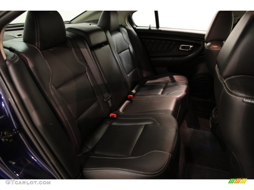 2011 Ford Taurus Limited Rear Seat Photos