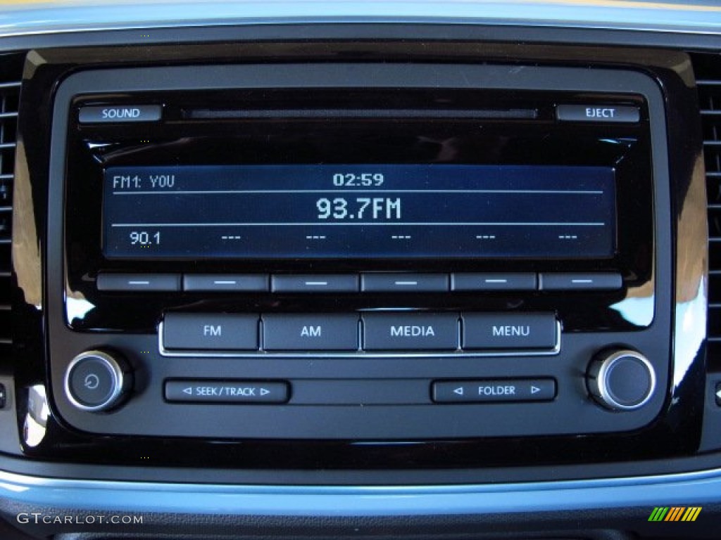 2014 Volkswagen Beetle 2.5L Audio System Photo #86711211