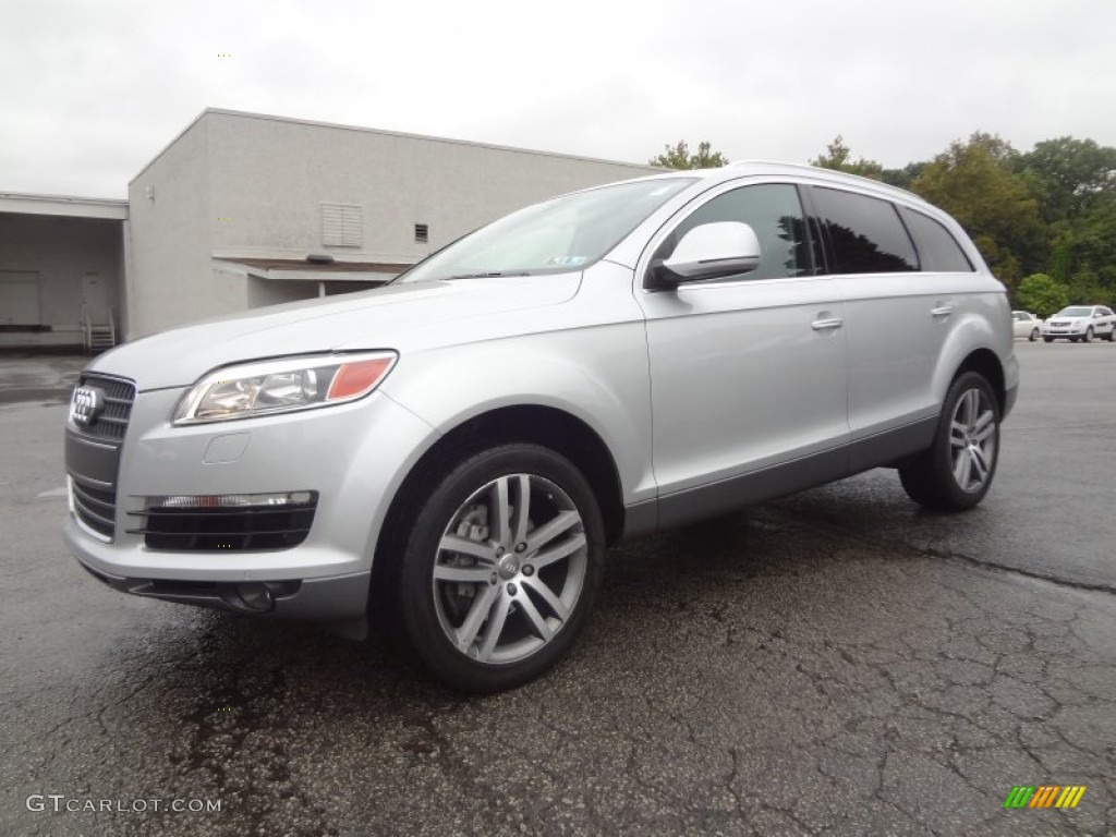 2008 Audi Q7 4.2 Premium quattro Exterior Photos