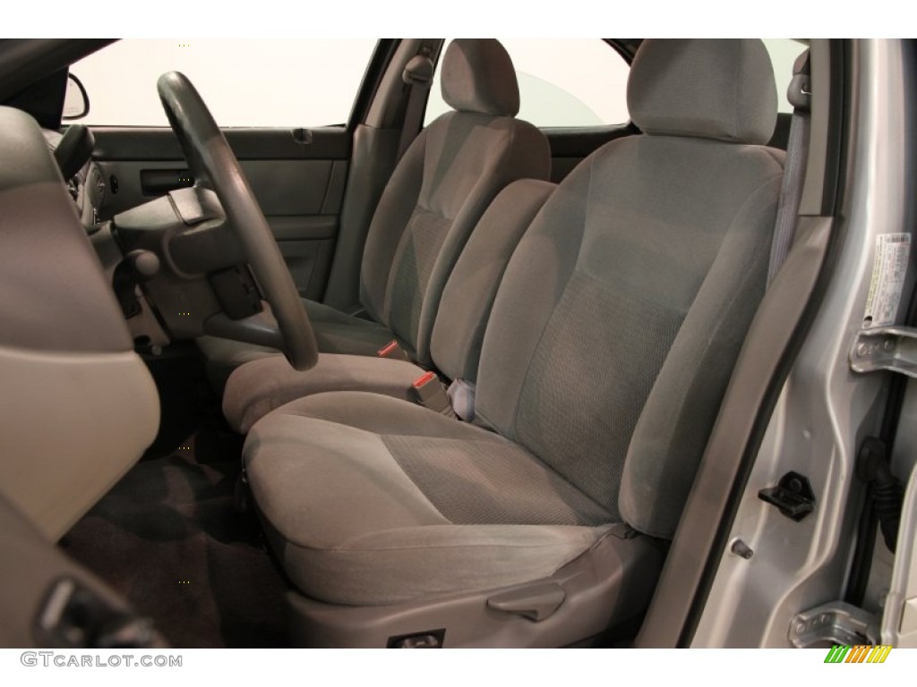 2005 Ford Taurus SE Wagon Front Seat Photos