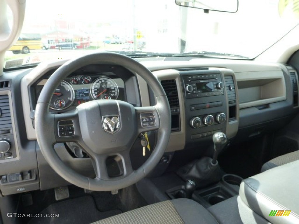 2012 Ram 3500 HD ST Crew Cab 4x4 Dually - Black / Dark Slate/Medium Graystone photo #13