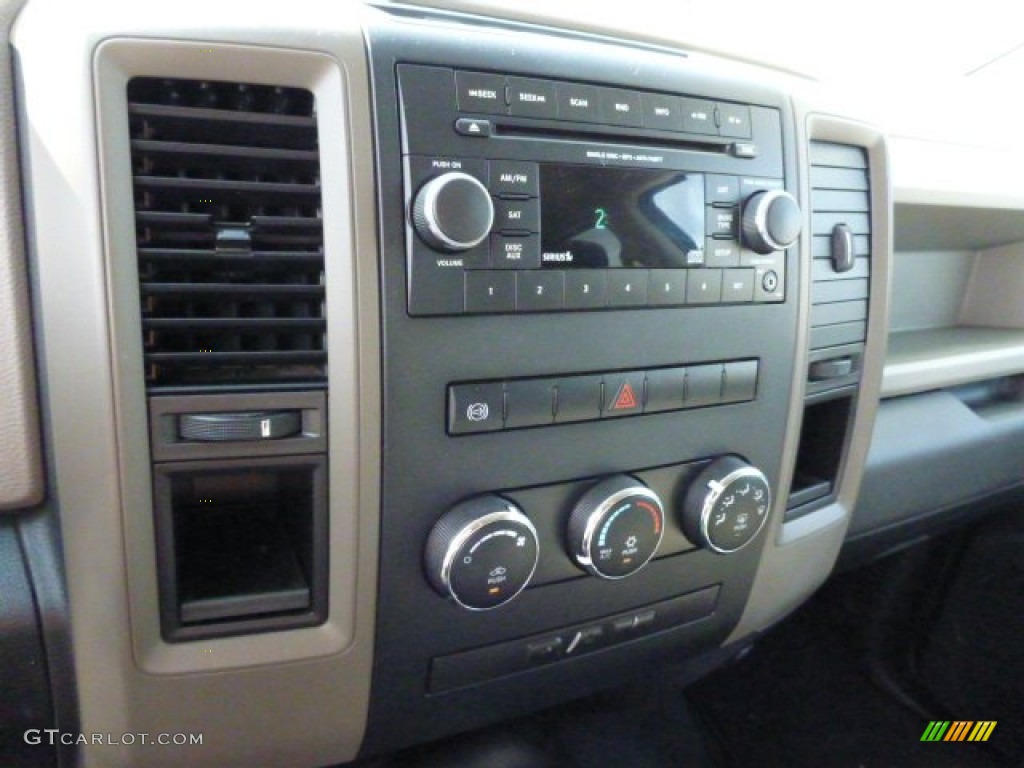 2012 Dodge Ram 3500 HD ST Crew Cab 4x4 Dually Controls Photo #86713369
