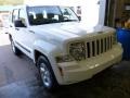 Stone White - Liberty Sport 4x4 Photo No. 6