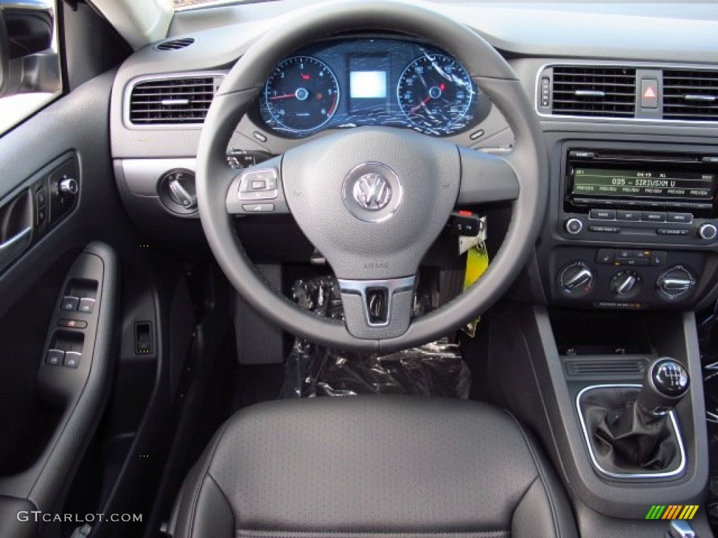 2014 Volkswagen Jetta TDI Sedan Titan Black Dashboard Photo #86713723