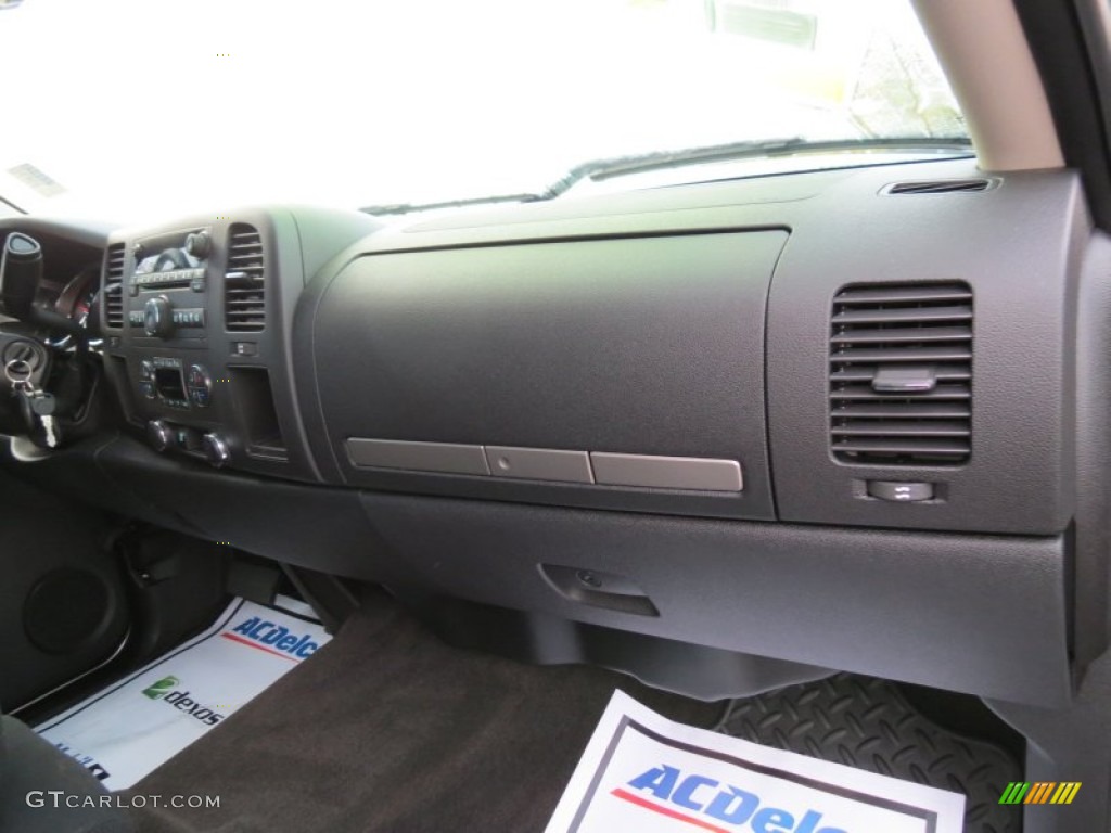 2013 Silverado 1500 LT Extended Cab - Silver Ice Metallic / Ebony photo #17