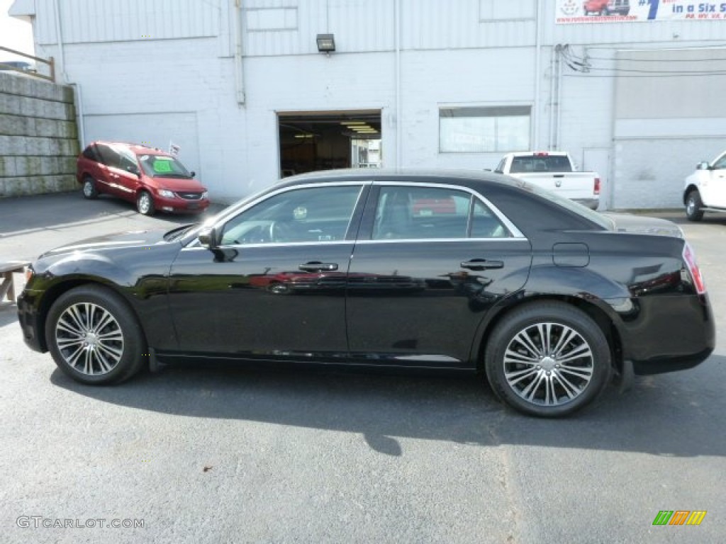 Gloss Black 2012 Chrysler 300 S V8 Exterior Photo #86715642