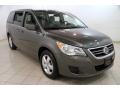 Meteor Gray Metallic - Routan SE Photo No. 1