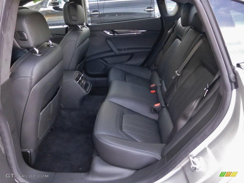 2014 Maserati Quattroporte S Q4 AWD Rear Seat Photo #86722599