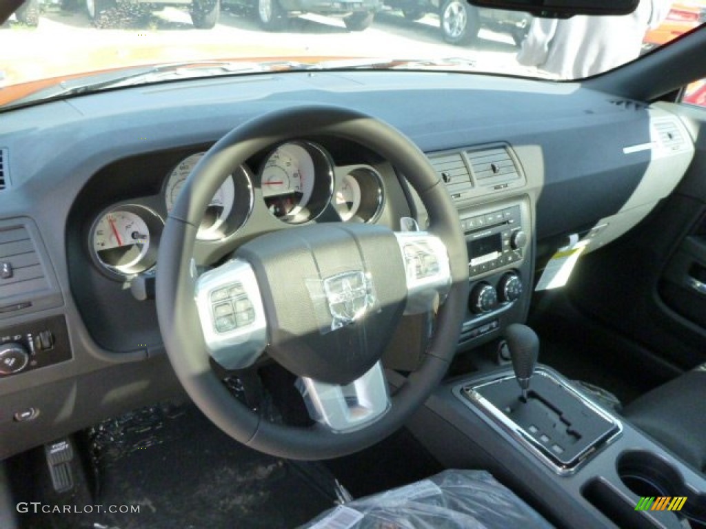 2014 Dodge Challenger R/T Dark Slate Gray Dashboard Photo #86723619