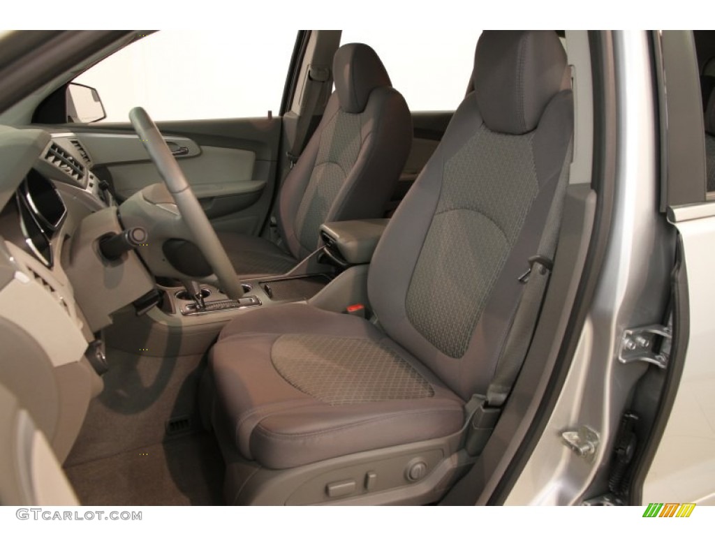 2010 Traverse LT - Silver Ice Metallic / Dark Gray/Light Gray photo #5