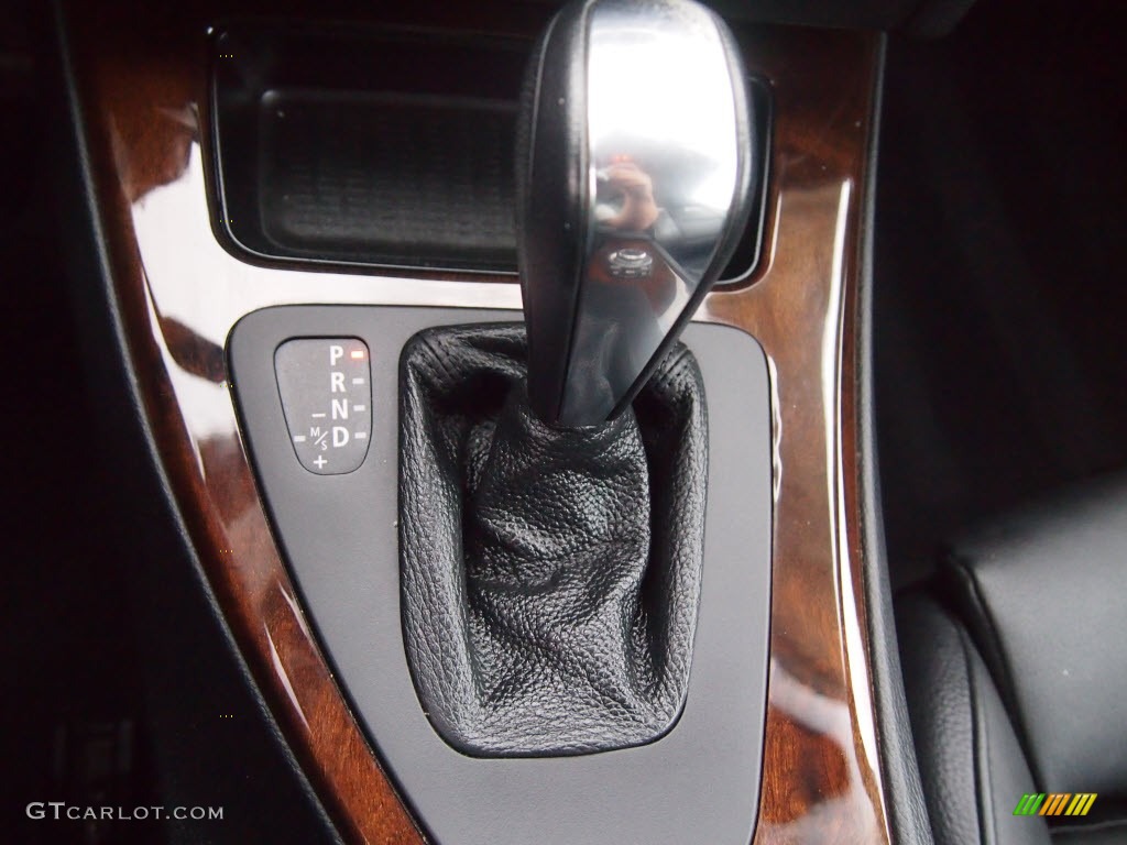 2011 3 Series 335i Coupe - Jet Black / Black photo #25