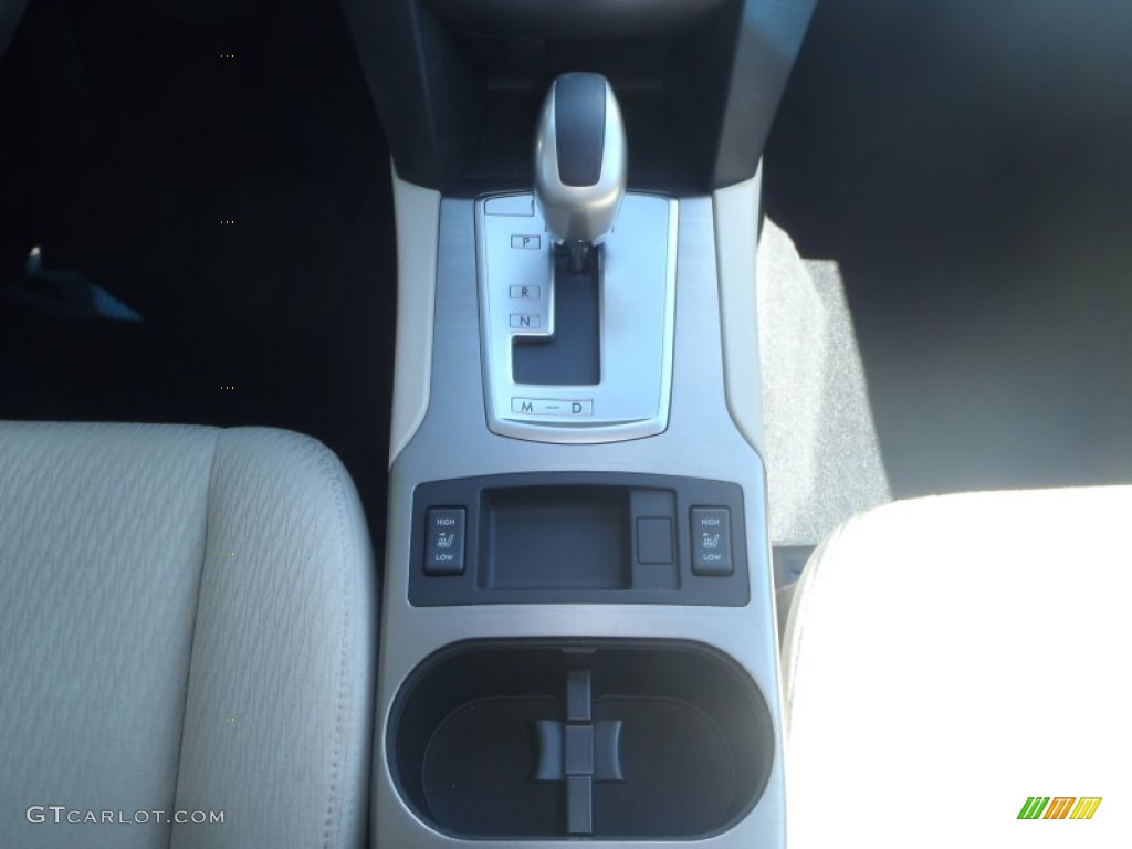 2011 Outback 2.5i Premium Wagon - Crystal Black Silica / Warm Ivory photo #16