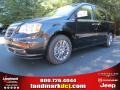 2014 Brilliant Black Crystal Pearl Chrysler Town & Country Touring-L  photo #1