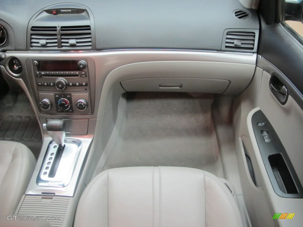 2007 Aura XE - Ocean Mist Metallic / Gray photo #27