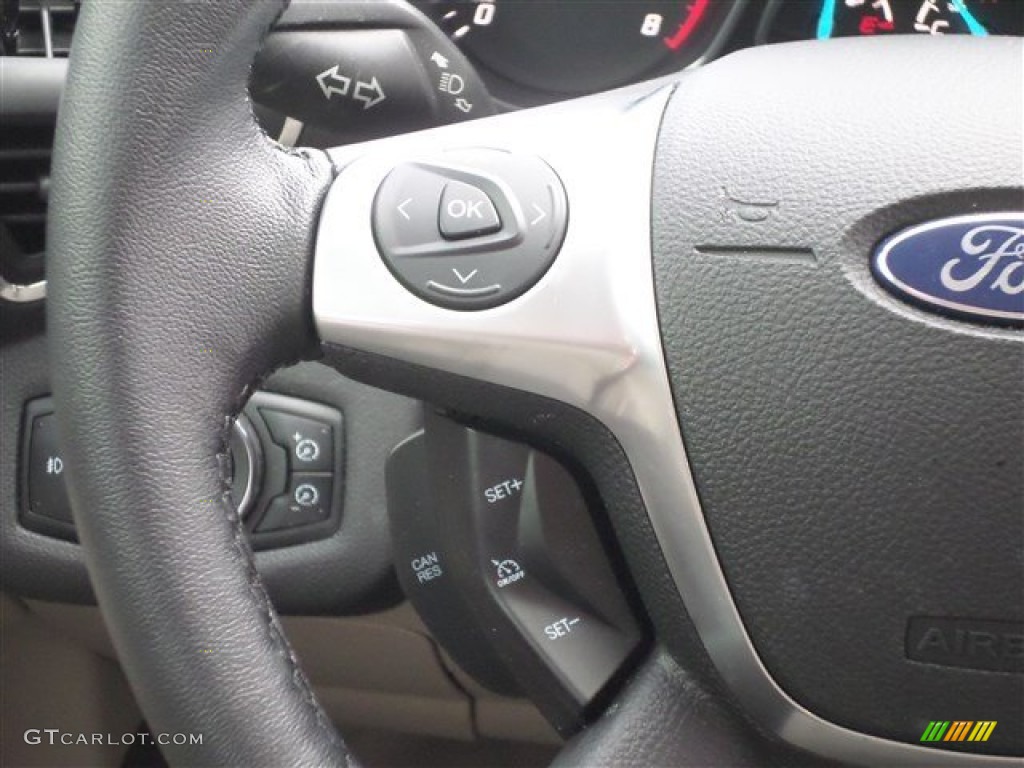 2013 Escape SEL 2.0L EcoBoost - White Platinum Metallic Tri-Coat / Medium Light Stone photo #18