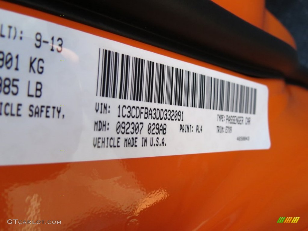 2013 Dart SXT - Header Orange / Black photo #10