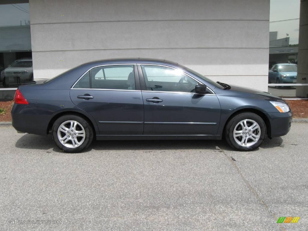2006 Accord EX Sedan - Graphite Pearl / Gray photo #2