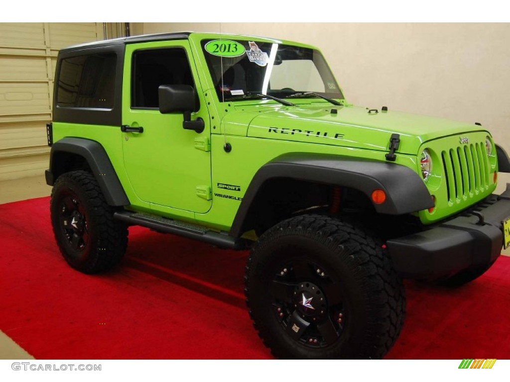 2013 Wrangler Sport 4x4 - Gecko Green / Black photo #1