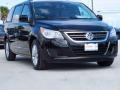 2012 Nocturne Black Metallic Volkswagen Routan SE  photo #1