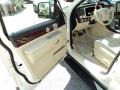 2005 Ivory Parchment Tri-Coat Lincoln Aviator Luxury AWD  photo #18