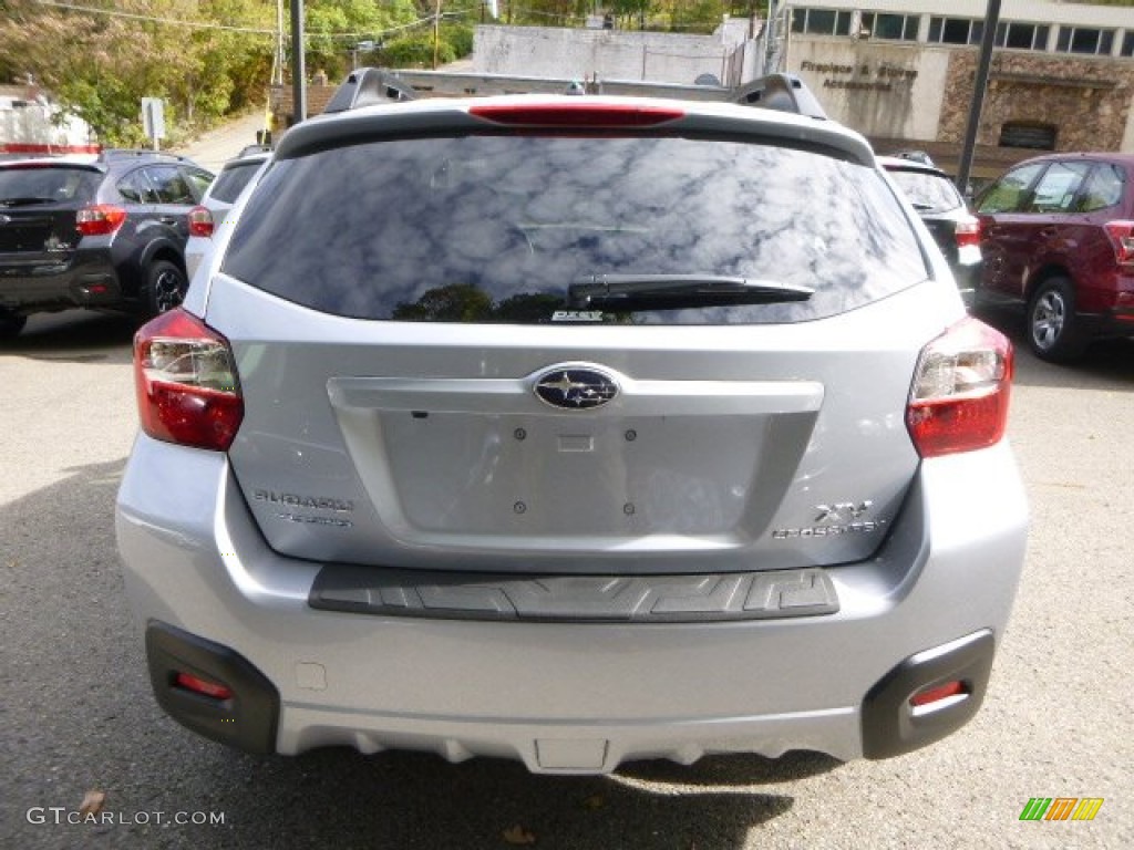 2014 XV Crosstrek 2.0i Limited - Ice Silver Metallic / Black photo #3