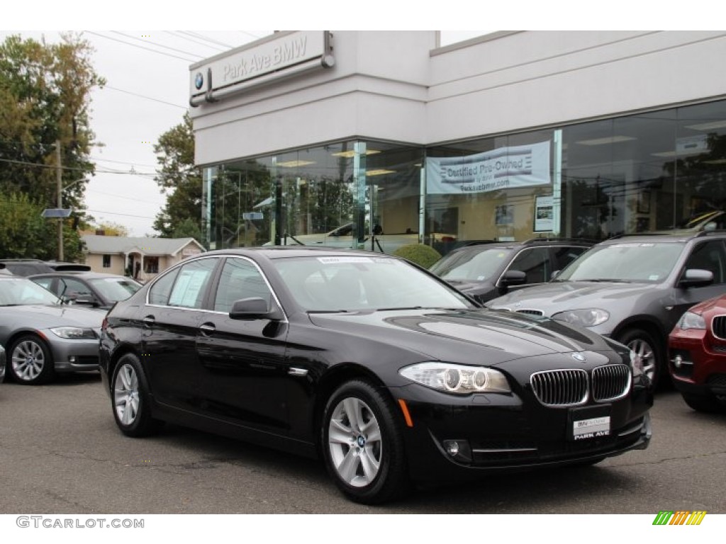 2013 5 Series 528i xDrive Sedan - Black Sapphire Metallic / Black photo #1