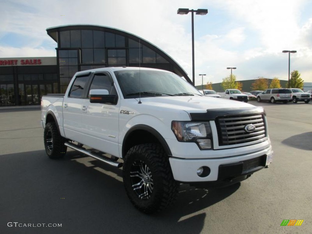 2011 F150 FX4 SuperCrew 4x4 - Oxford White / Black photo #1