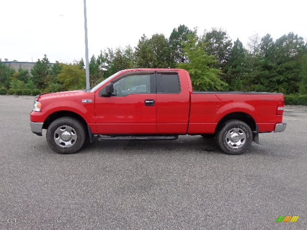 2004 F150 XLT SuperCab 4x4 - Bright Red / Medium/Dark Flint photo #8