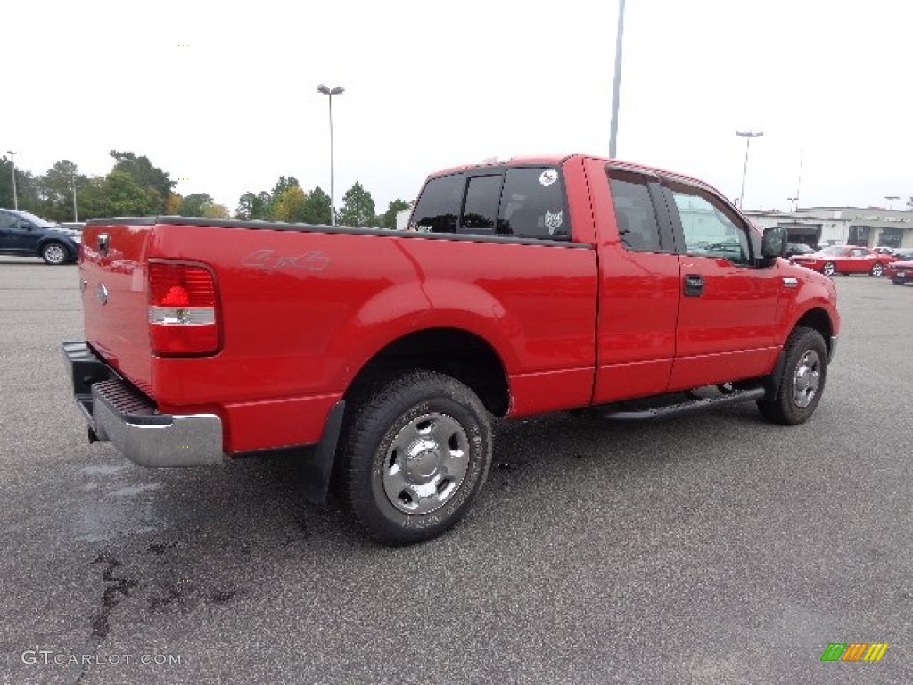 2004 F150 XLT SuperCab 4x4 - Bright Red / Medium/Dark Flint photo #10