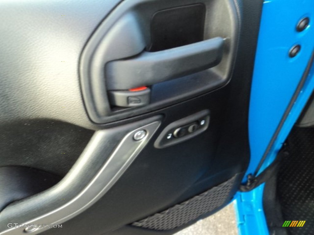 2012 Wrangler Unlimited Sport 4x4 - Cosmos Blue / Black photo #11