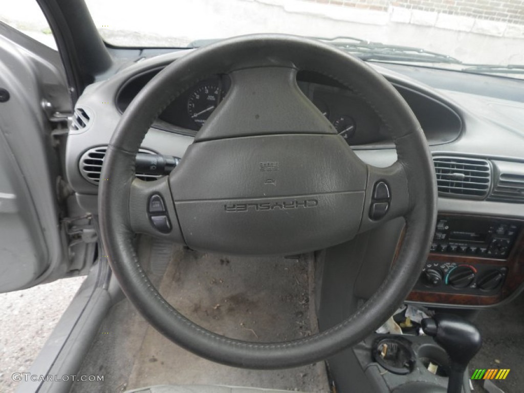 1996 Cirrus LX - Bright Platinum Metallic / Gray photo #5