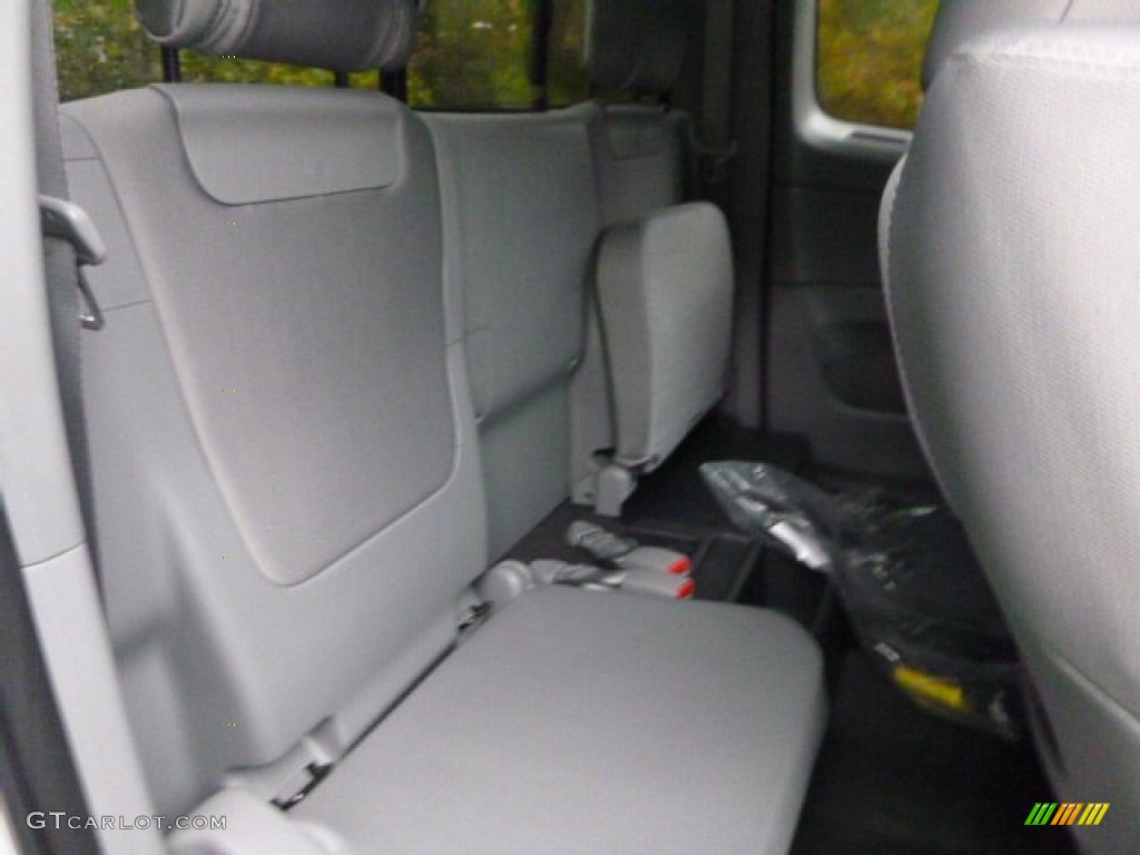 2013 Tacoma V6 TRD Sport Access Cab 4x4 - Super White / Graphite photo #10