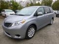 Front 3/4 View of 2014 Sienna LE AWD