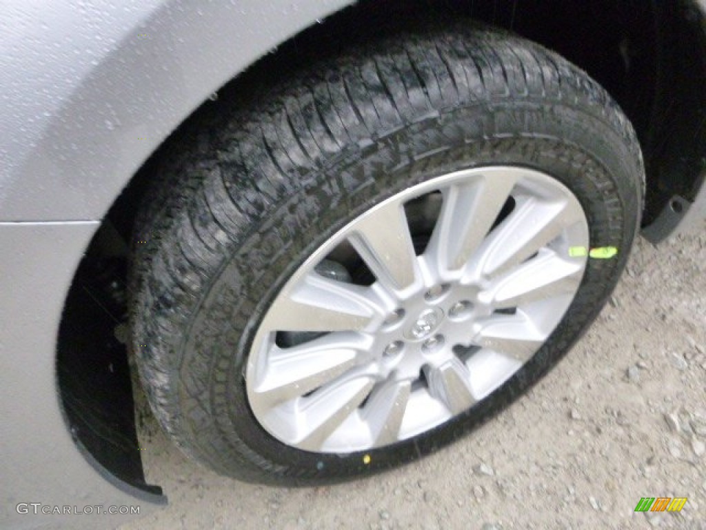 2014 Sienna LE AWD - Silver Sky Metallic / Light Gray photo #9