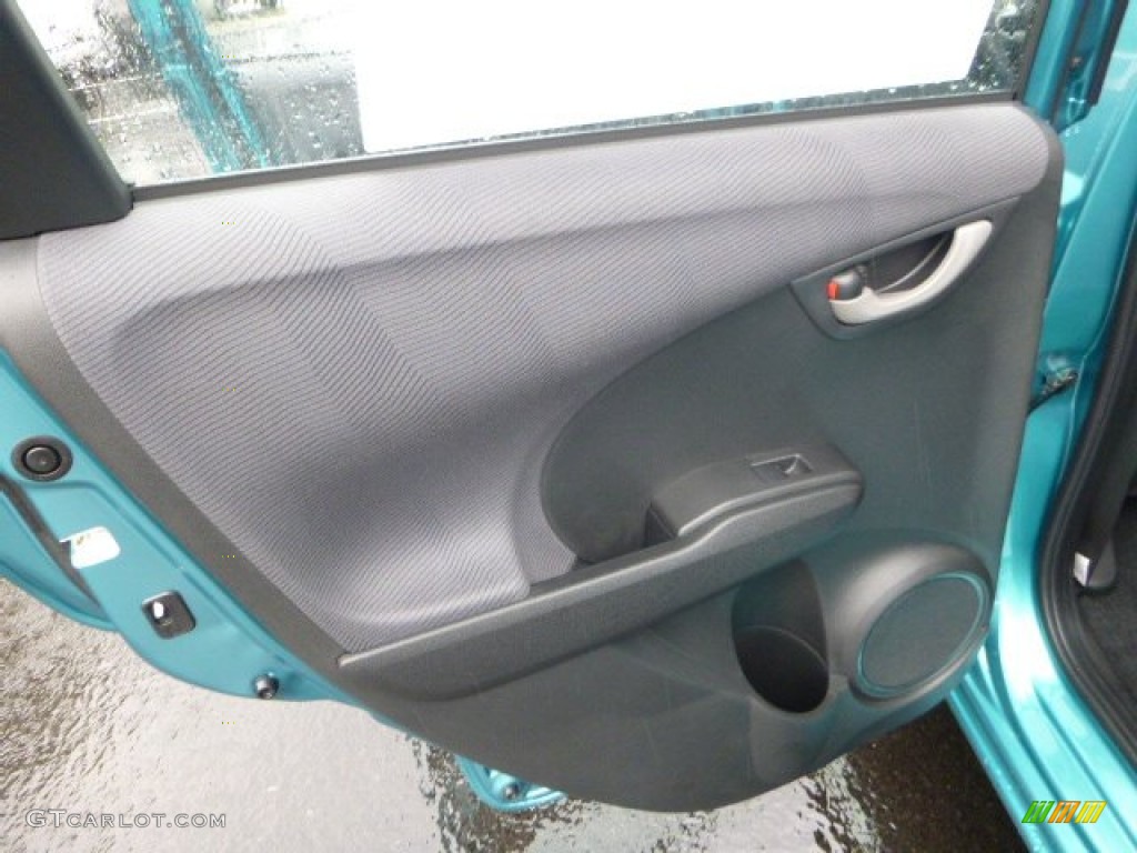 2013 Fit  - Blue Raspberry Metallic / Gray photo #13