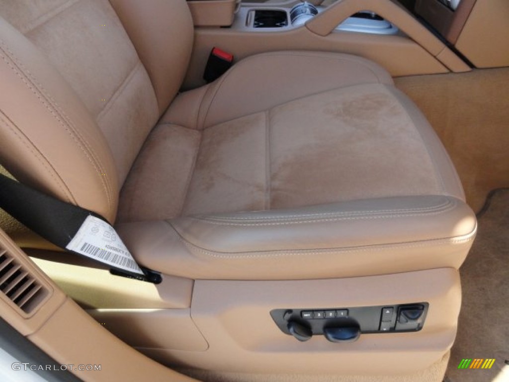 Havanna/Sand Beige Interior 2010 Porsche Cayenne GTS Photo #86752956