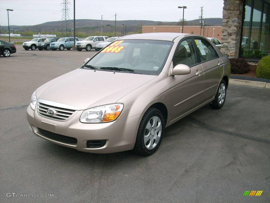 2007 Spectra EX Sedan - Sand Beige / Beige photo #1