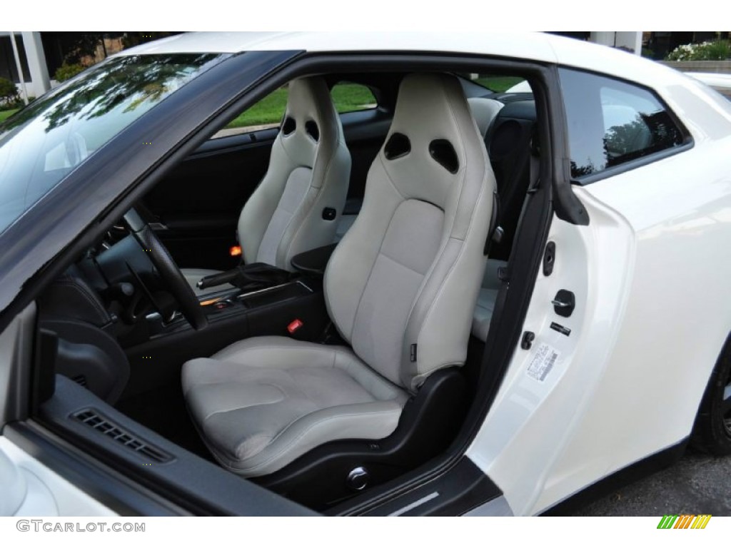 2011 Nissan GT-R Premium Front Seat Photos