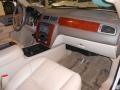Summit White - Suburban LT 4x4 Photo No. 12