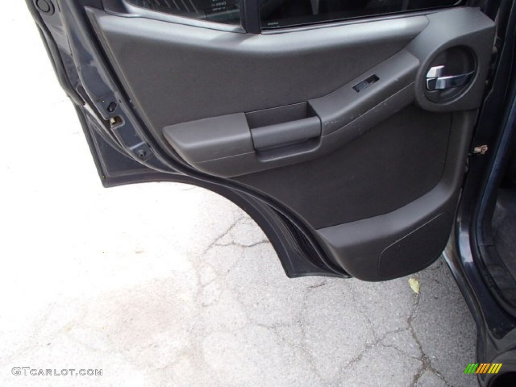 2006 Xterra X 4x4 - Night Armor Pearl / Steel/Graphite photo #13
