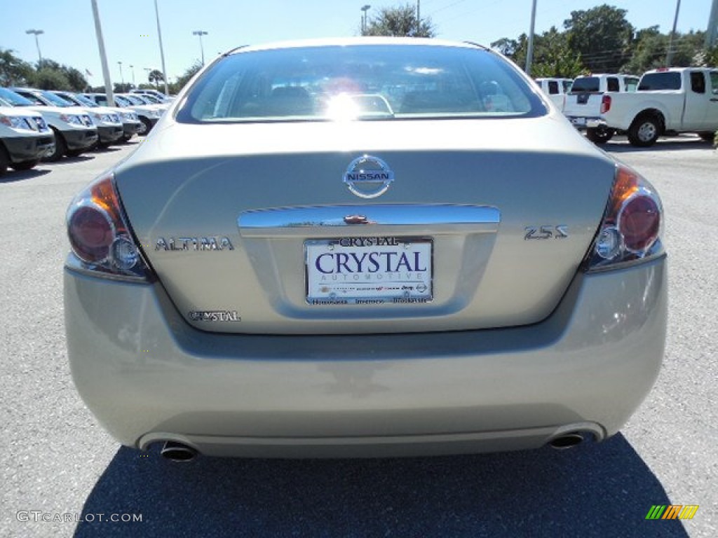 2009 Altima 2.5 S - Sonoran Sand Metallic / Blond photo #7