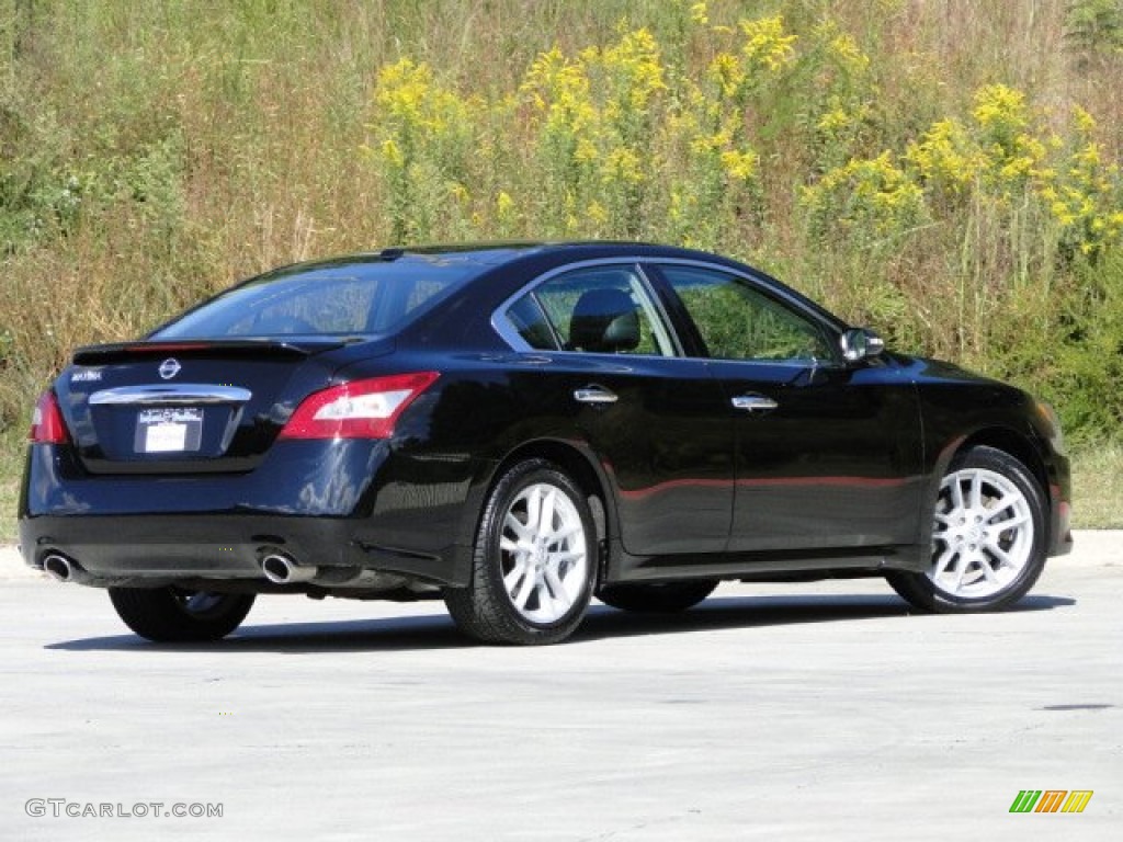 2011 Maxima 3.5 SV Premium - Crimson Black / Charcoal photo #3