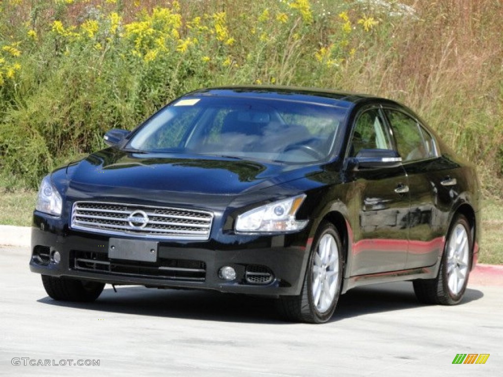 2011 Maxima 3.5 SV Premium - Crimson Black / Charcoal photo #22