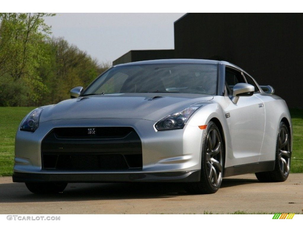 Super Silver 2010 Nissan GT-R Premium Exterior Photo #86758461