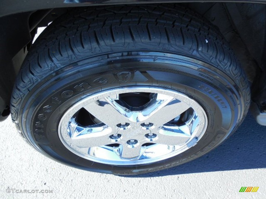 2004 Grand Cherokee Overland - Brillant Black Crystal Pearl / Dark Slate Gray photo #15