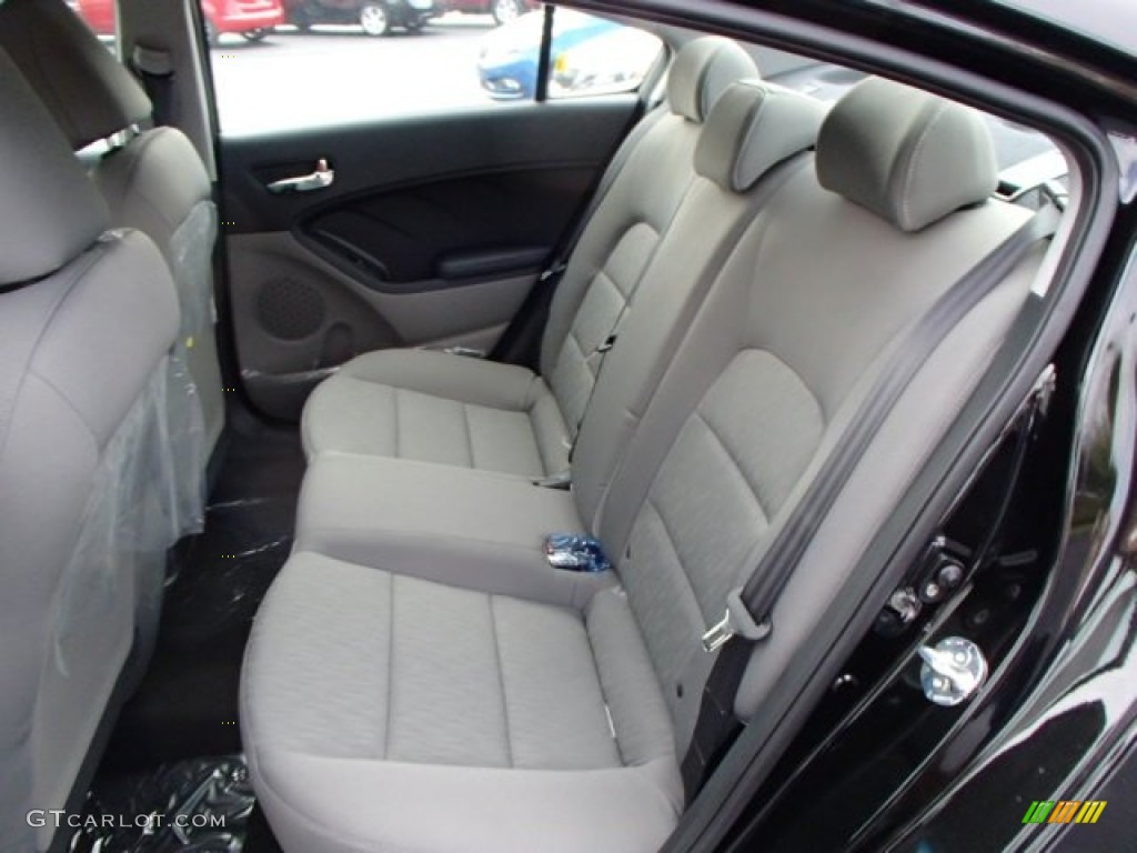 Gray Interior 2014 Kia Forte LX Photo #86760162