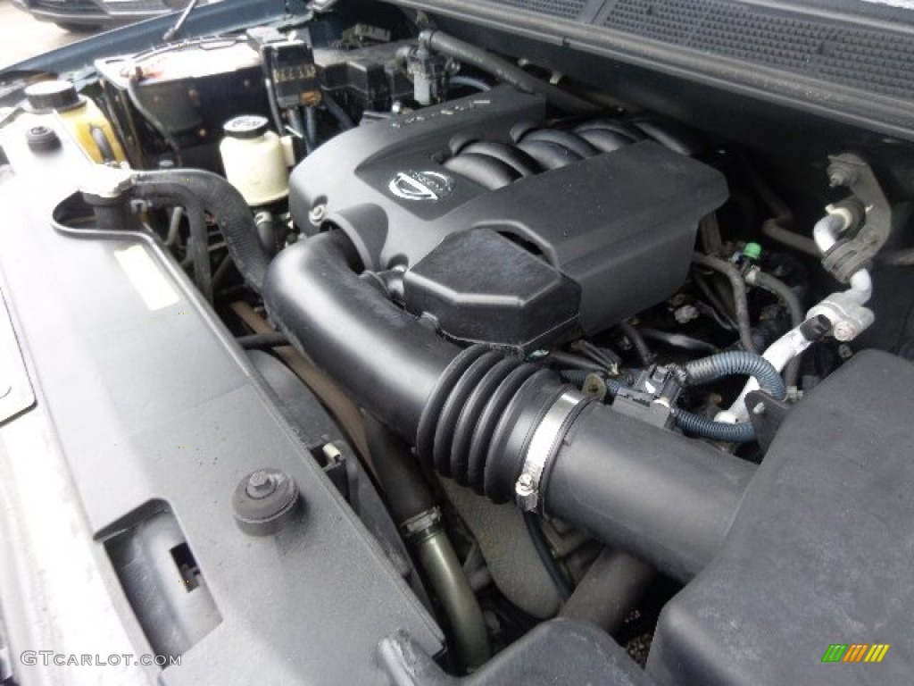 2004 Nissan Armada SE Engine Photos