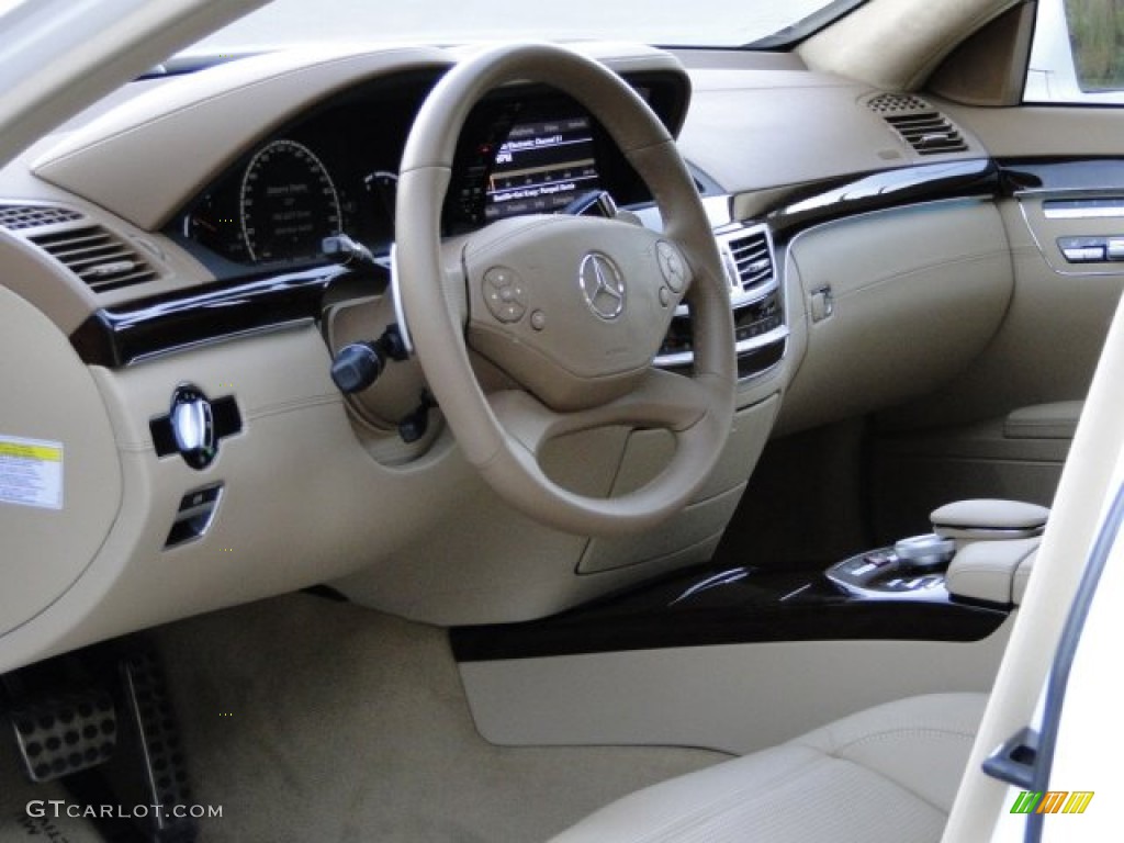 2013 S 63 AMG Sedan - Diamond White Metallic / Cashmere/Savanna photo #33